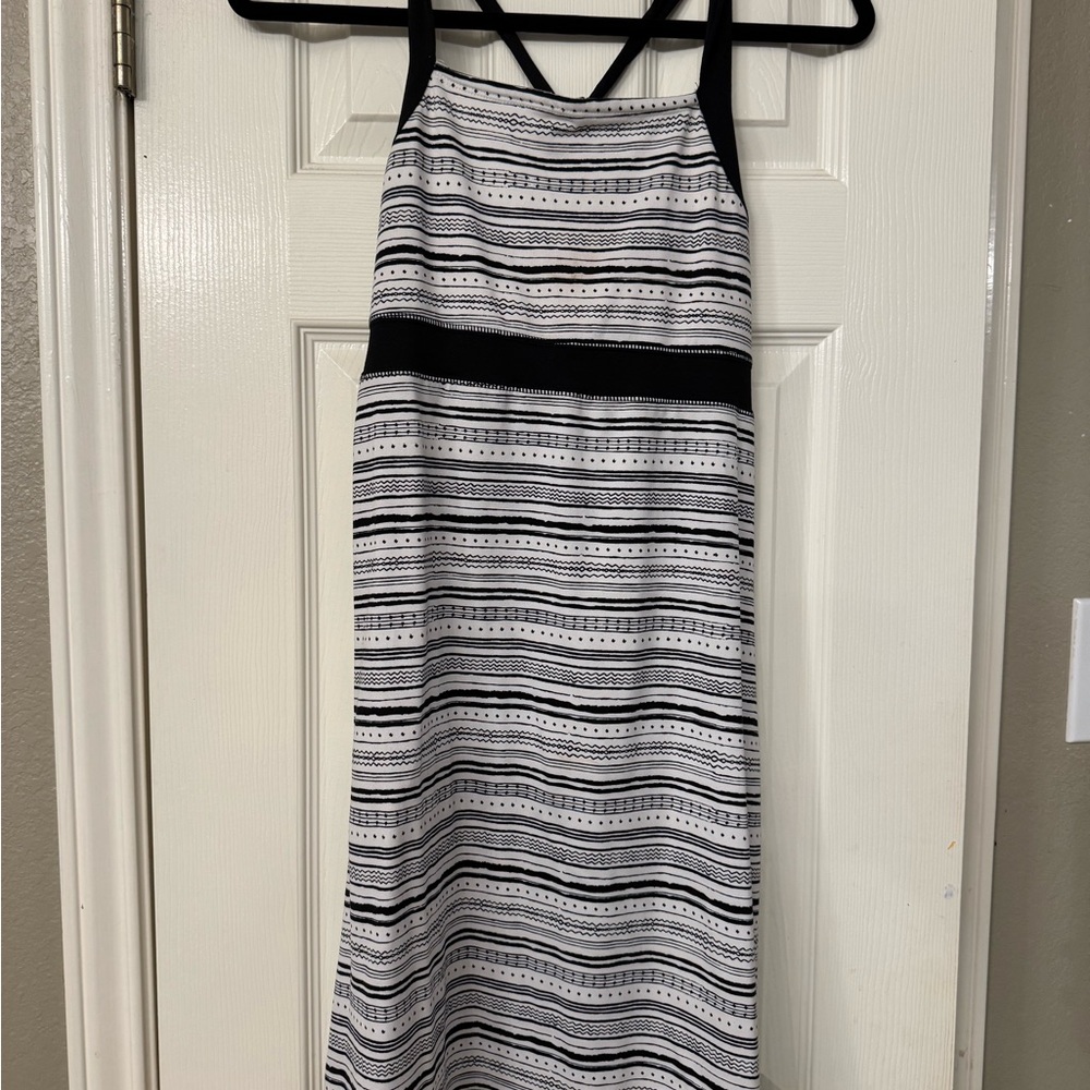 Soybu Black and White Patterned Mini Athletic dress